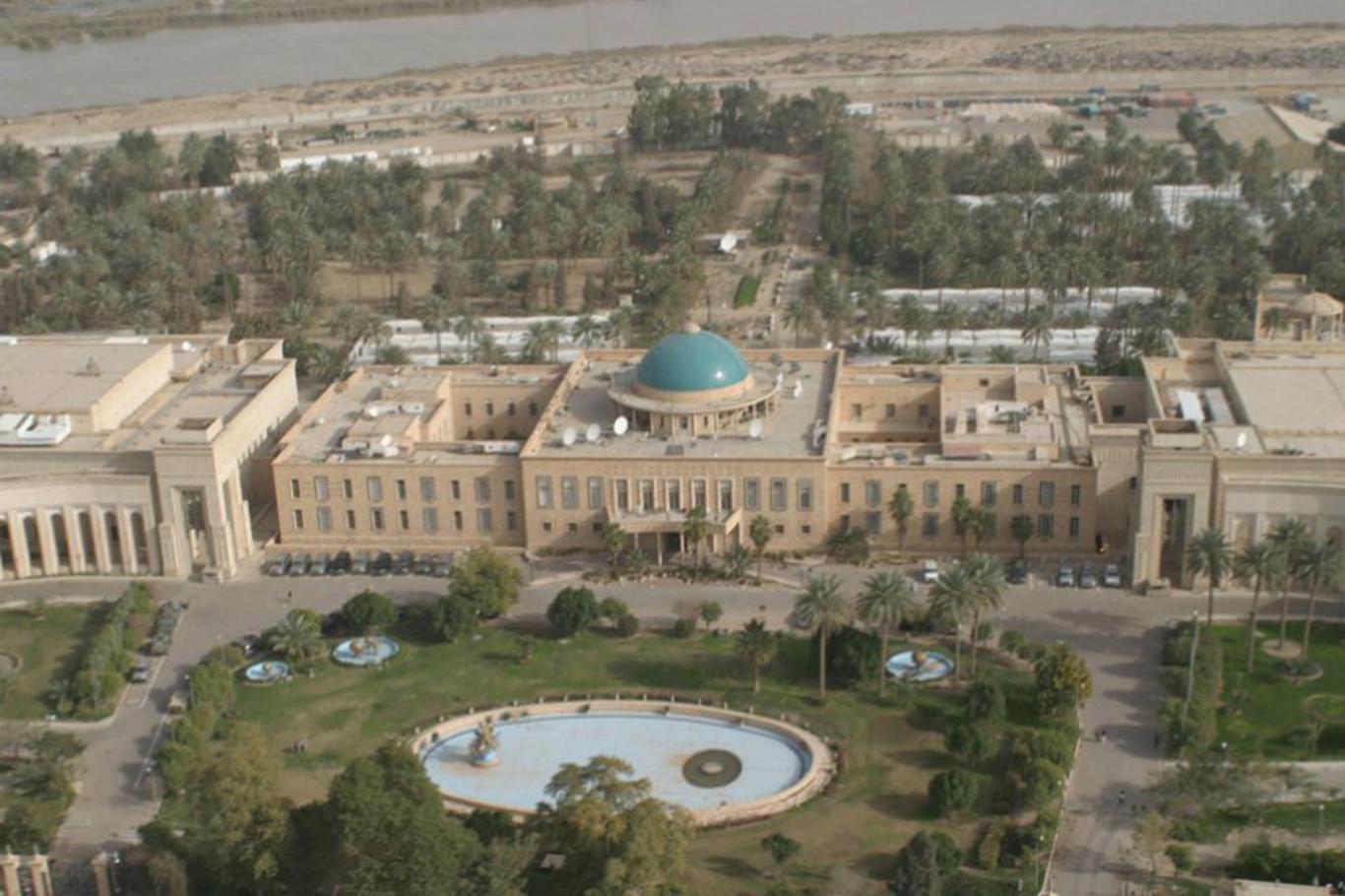 Bağdat’taki ABD Büyükelçiliğine Katyuşa roketi atıldı